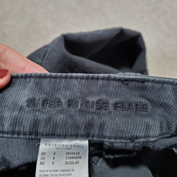 AMERICAN EAGLE Super Hi-Rise Flare Corduroy Pants Patch Pocket Grey Women 8 x 30 - Picture 9 of 14
